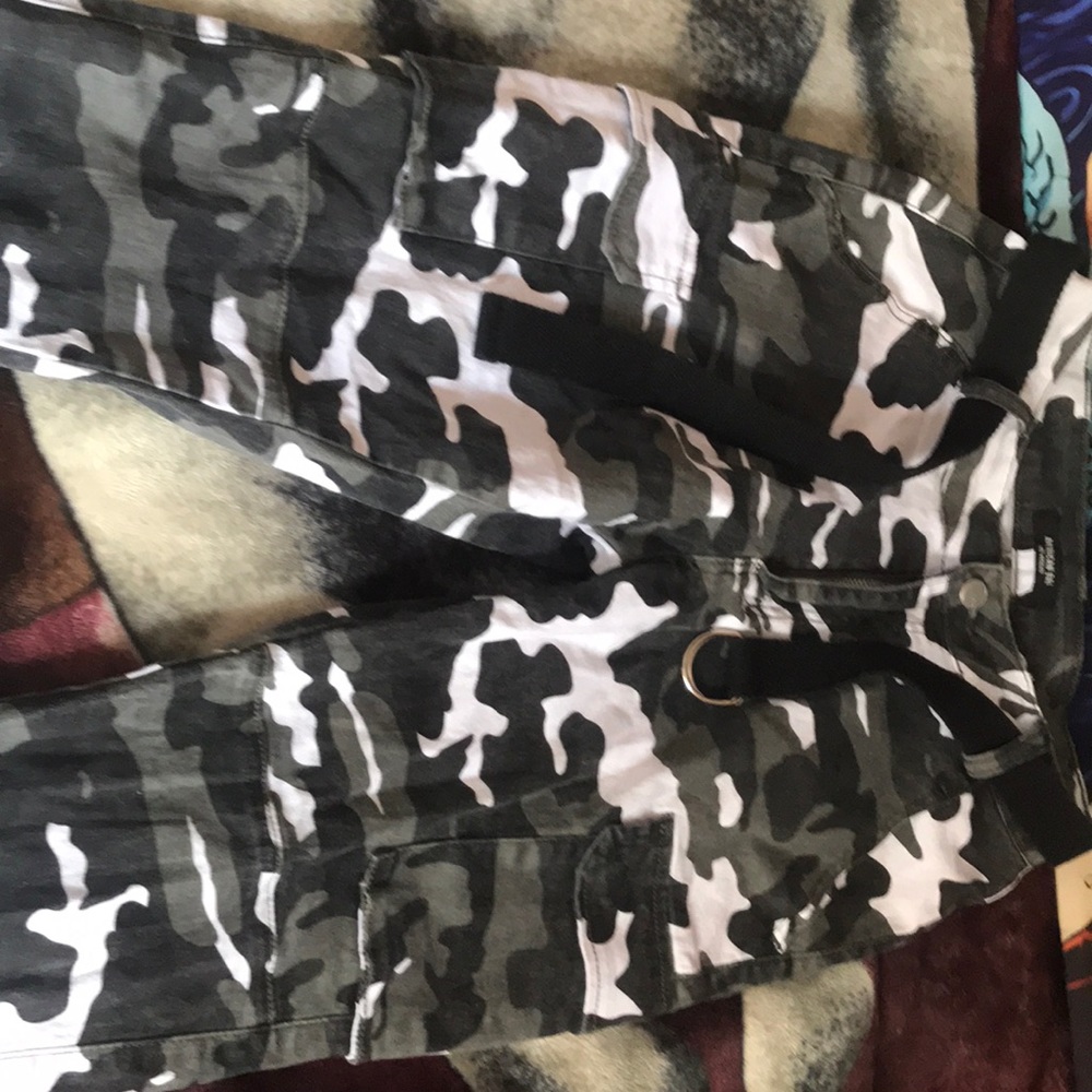 Cargo pants